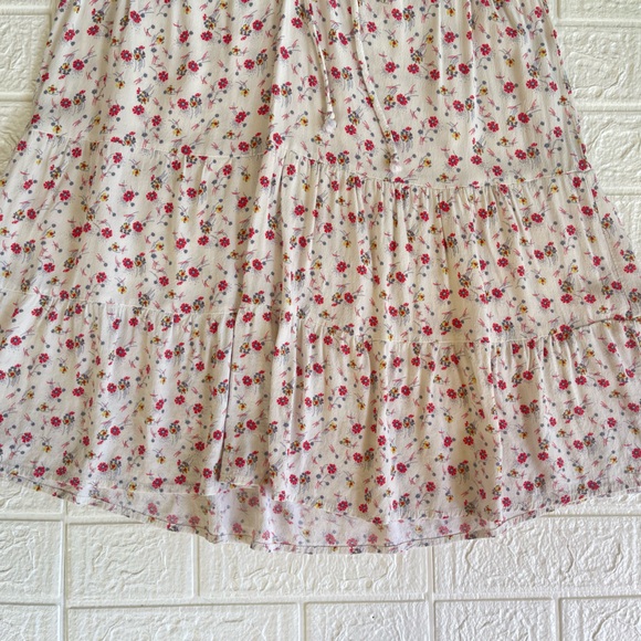 Kirious Ditsy Floral Cream V-neck Tiered Shift Knee Length Dress w Synch Chest - Picture 9 of 15